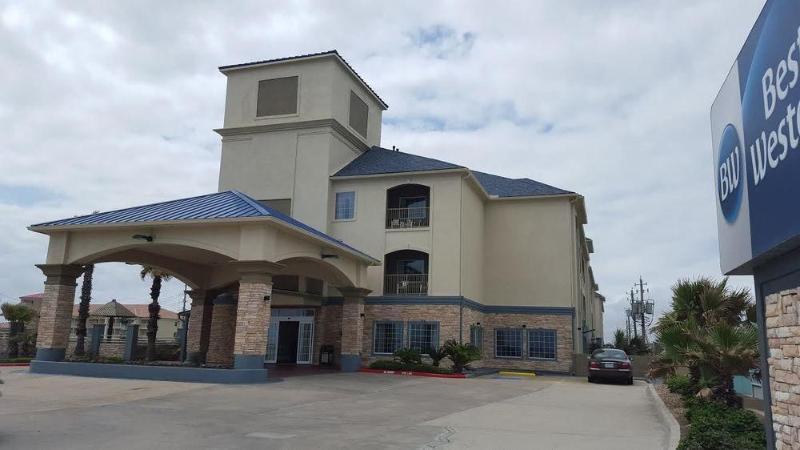 Days & By Wyndham West/seawall Galveston